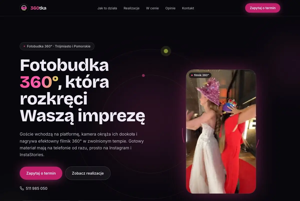 Strona firmy 360tka: ciemny nagłówek z ofertą fotobudki 360 i przyciskiem rezerwacji terminu